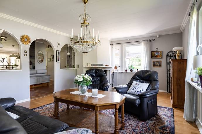 5 rum Villa på Tomtavägen 29 Vintrosa Örebro kommun - bild 19
