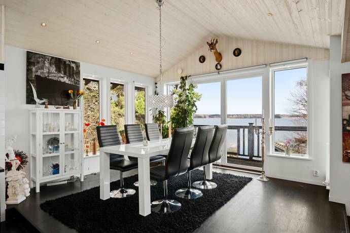 9 rum Villa på Buskuddsvägen 32B Resarö Vaxholms kommun - bild 6