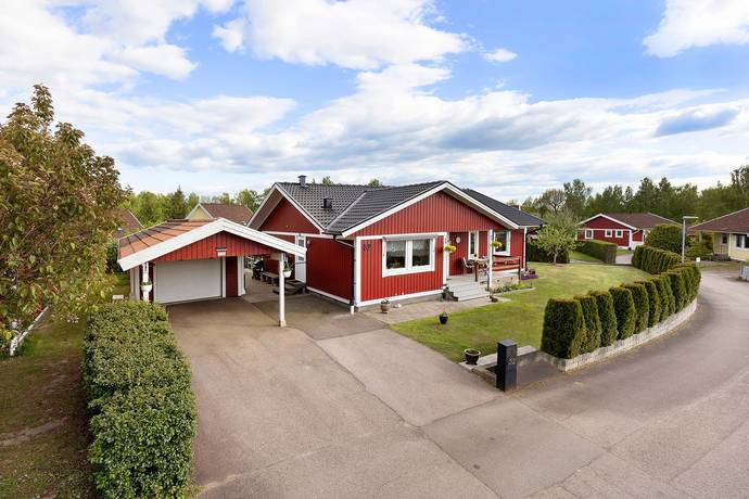 4 rum villa på Midgårdsgatan 32 Perstorp, Perstorps kommun - bild 1