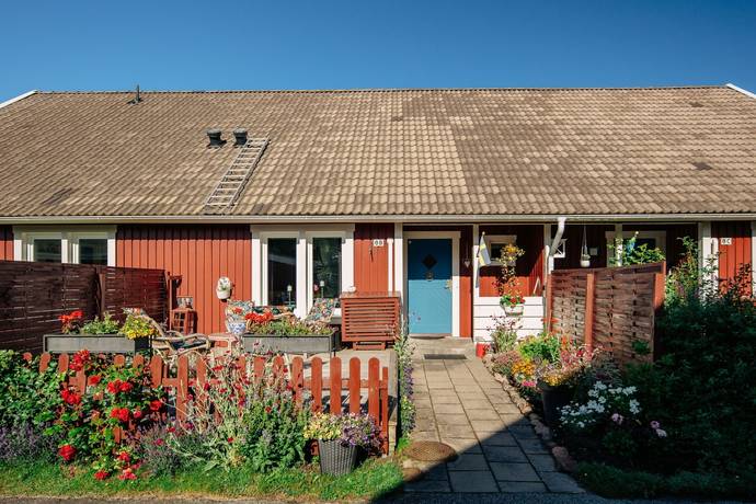 2 rum lägenhet på Sjöfallsvägen 8B Sjötorp, Mariestads kommun - bild 2