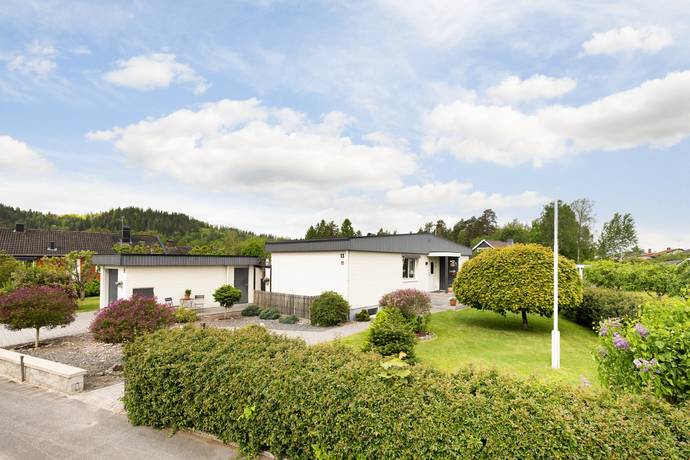 4 rum villa på Åkervägen 13 Taberg, Jönköpings kommun - bild 1