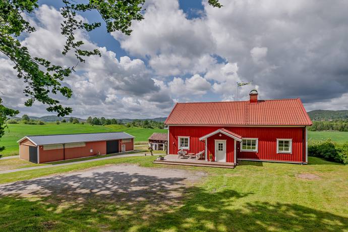 7 rum villa på Torpa Köpingen Sjuntorp, Trollhättans kommun - bild 1