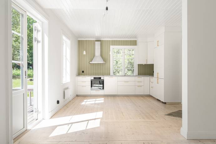153 m² Villa på Gävsjövägen 132 Vallentuna kommun - bild 6