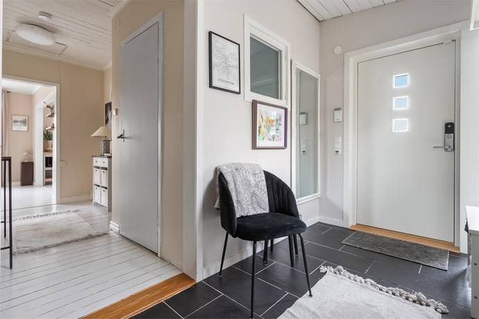 5 rum villa på Torpvägen 15 Uttran, Botkyrka kommun - bild 4