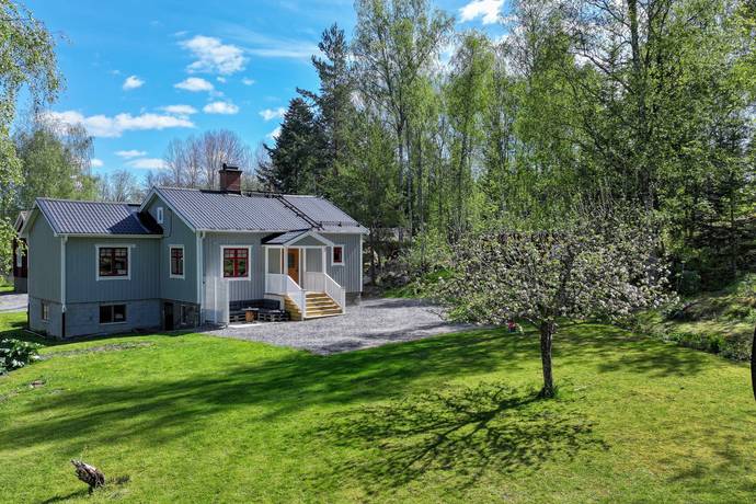 3 rum fritidshus på Sillbo 114 Huddunge/Sillbo, Heby kommun - bild 1