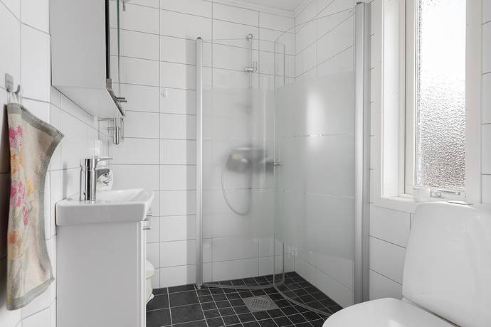 6 rum Villa på Ålvägen 81 Hammar Hammarö kommun - bild 21