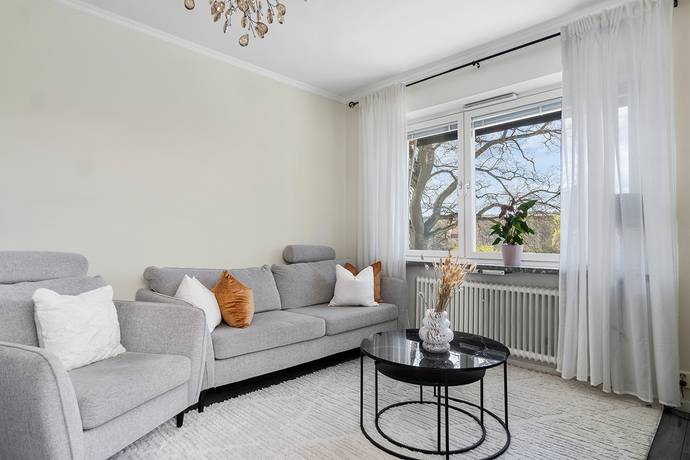 2 rum lägenhet på Bergsgatan 8 Centrala Södertälje, Södertälje kommun - bild 2