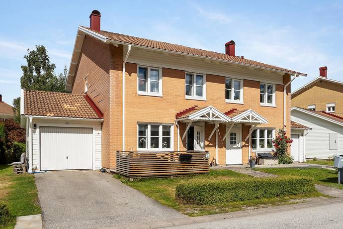 5 rum lägenhet på Bäckeforsgatan 31 Skogshöjden, Trollhättans kommun - bild 1
