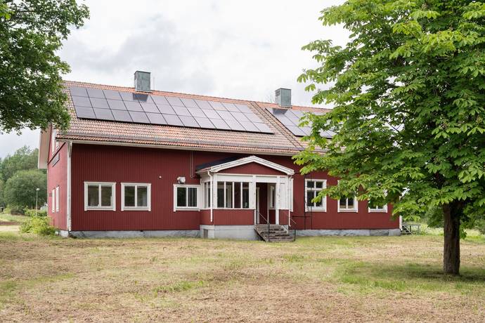 11 rum villa på Norra Hökhuvudsvägen 2 Gimo, Östhammars kommun - bild 5