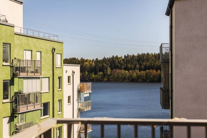 4 rum Lägenhet på Tollareslingan 50, 3tr Tollare Nacka kommun - bild 1
