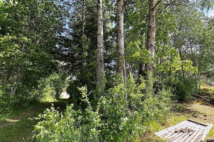 tomt på MARIESTAD BÖCKERSBODA 4:22  Töreboda, Mariestads kommun - bild 2