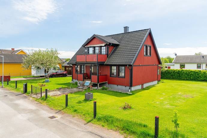 Mejerigatan 15, Axvall, Skara kommun