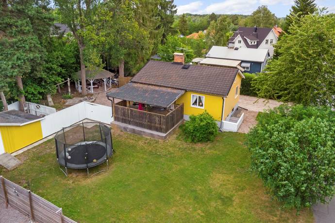 6 rum villa på Enbuskegränd 6 Hässelby Norra Villastad, Stockholms kommun - bild 2