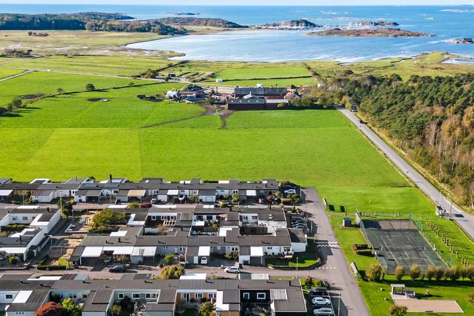 5 rum kedjehus på Ängsullsvägen 4 Vallda, Kungsbacka kommun - bild 1