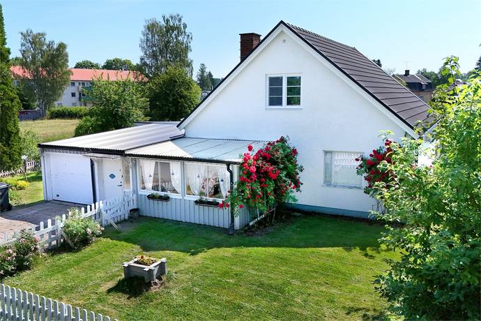 5 rum villa på Ängsvägen 3 Ruda, Högsby kommun - bild 1