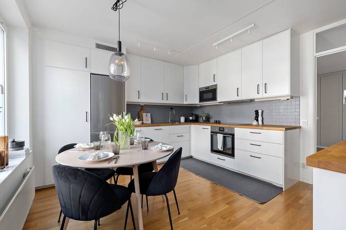 2 rum lägenhet på Augustendalsvägen 24 Nacka Strand, Nacka kommun - bild 2