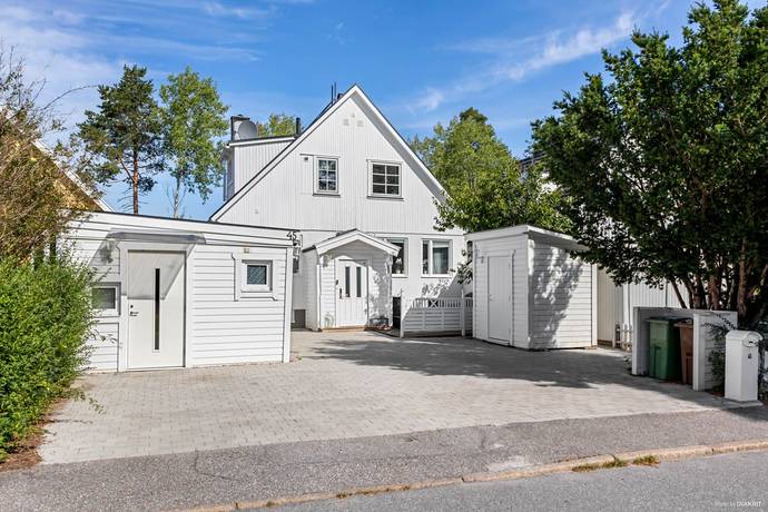6 rum kedjehus på Tvåspannsvägen 45 Järfälla, Järfälla kommun - bild 1
