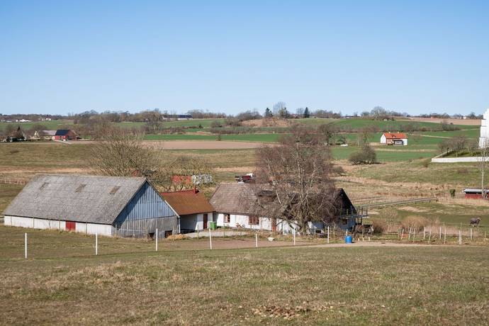 Gård utan jordbruk på Kyrkvägen 27 Österlen Simrishamns kommun - bild 19