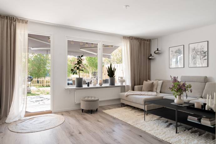 4 rum radhus på Frejavägen 50 Töjnan, Sollentuna kommun - bild 2