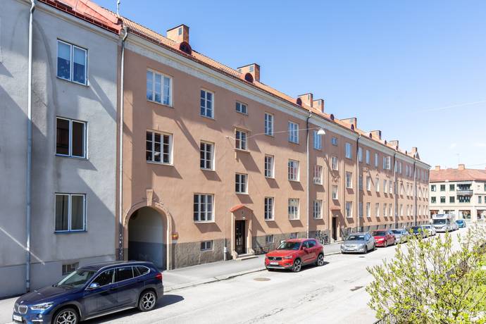 3 rum lägenhet på Rådmansgatan 8 Centralt/Öster, Örebro kommun - bild 1