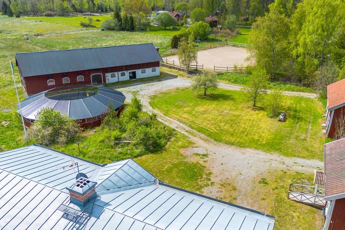 9 rum Gård utan jordbruk på Tillinge-Tibble 22 Enköping Enköpings kommun - bild 75