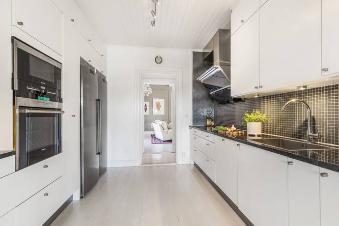 8 rum Villa på Bergsgatan 12 Mariefred Strängnäs kommun - bild 20