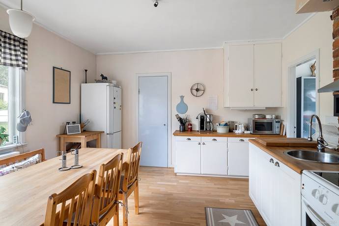 4 rum villa på Backvägen 4 Fredriksberg, Ludvika kommun - bild 3