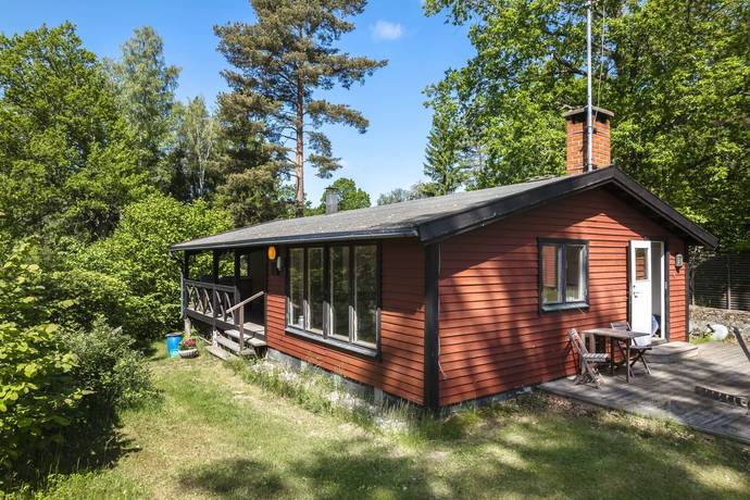 4 rum Vinterbonat fritidshus på Liljekonvaljstigen 50 Ringsö Strängnäs kommun - bild 16