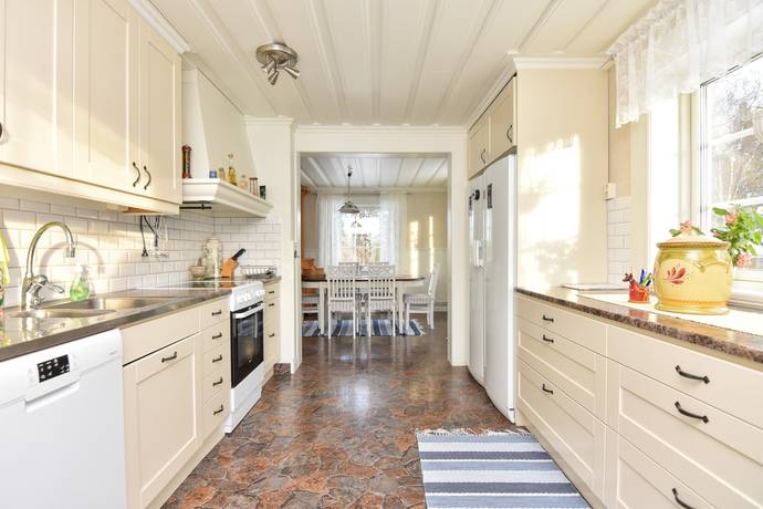 5 rum Villa på Asta 702 och 706 Söderhamns kommun - bild 9