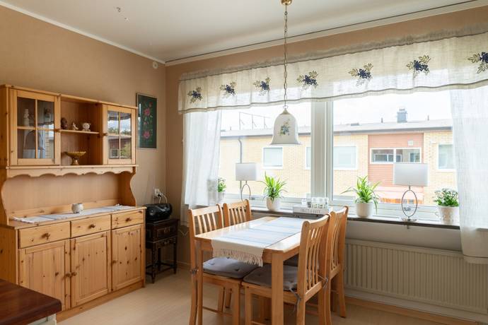 3 rum lägenhet på Smältverksgatan 22 Bäckby, Västerås kommun - bild 3
