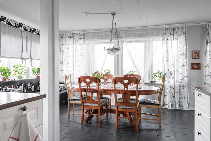 5 rum Villa på Tingshusgatan 12 Vara Vara kommun - bild 13