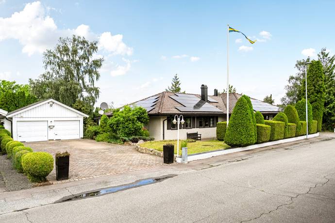 6 rum villa på Granelundsvägen 14 Kungshult, Eslövs kommun - bild 1