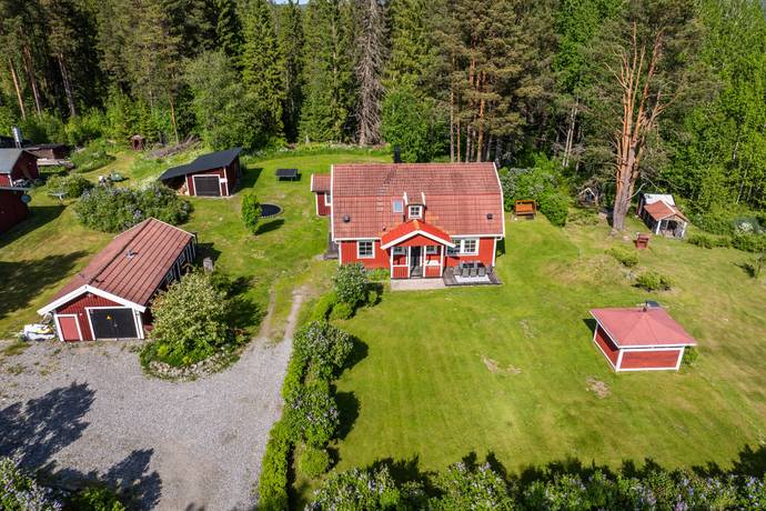 6 rum villa på Aspenvägen 2 Bergeforsen, Timrå kommun - bild 1