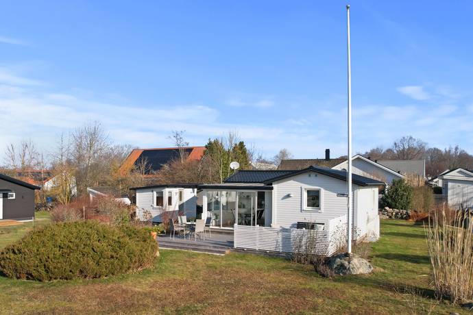 2 rum villa på Solhemsvägen 10 Trummenäs, Karlskrona kommun - bild 1