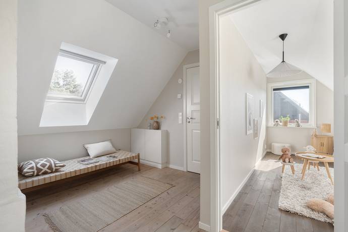 7 rum Villa på Knäckepilsgränd 31 Hässelby Norra Villastad Stockholms kommun - bild 21