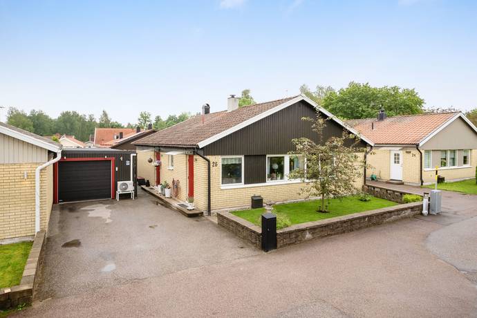 3 rum kedjehus på Lundagatan 26 Hagaberg, Sala kommun - bild 1