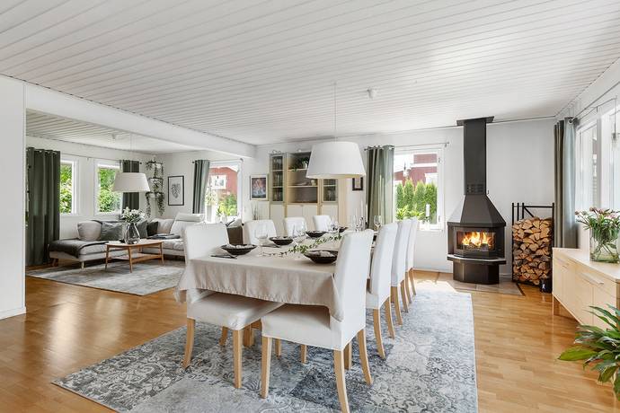 9 rum villa på Vintervägen 12 Viggbyholm, Täby kommun - bild 3