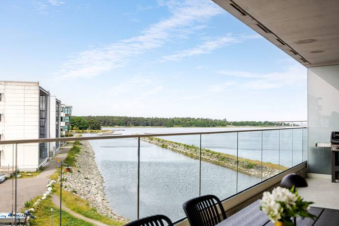 3 rum Lägenhet på Jeanssongatan 11 Varvsholmen Kalmar kommun - bild 11