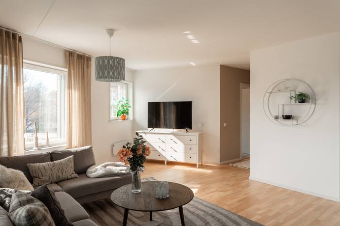 3 rum lägenhet på Smörblomsgatan 5 Gideonsberg, Västerås kommun - bild 4