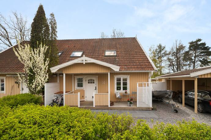 6 rum parhus på Rynings gränd 10 Tyresö Strand, Tyresö kommun - bild 1