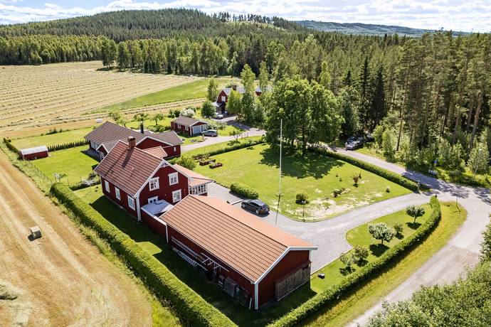 Gustafs/mora By, Säters kommun