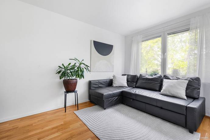 6 rum Radhus på Ängsullsvägen 5 Kälvesta Stockholms kommun - bild 15