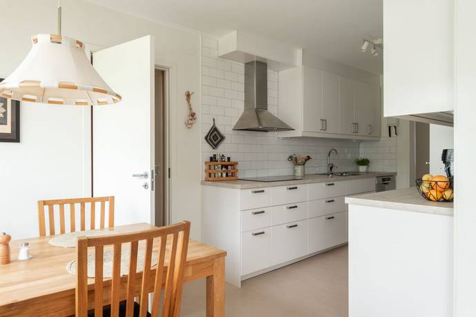 5 rum Radhus på Ronnebygatan 55 Adolfsberg-Brunnsgärdet Örebro kommun - bild 23