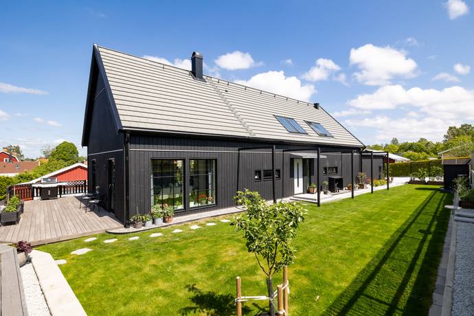 7 rum villa på Gamla Vintrosavägen 6C Adolfsberg, Örebro kommun - bild 1