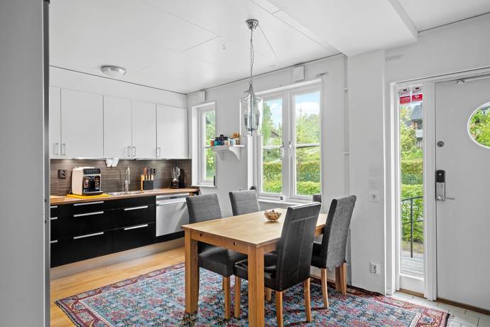 4 rum radhus på Katrinebergsvägen 207 Tullinge, Botkyrka kommun - bild 5