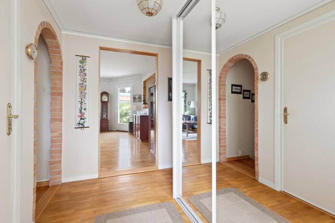 radhus på Gamla Enköpingsvägen 119 Lilla Ursvik, Sundbybergs kommun - bild 5