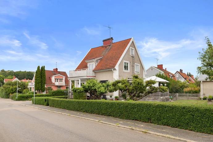 6 rum villa på Ringgatan 5 Ronneby stad, Ronneby kommun - bild 3