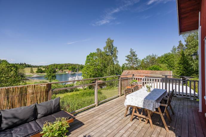 3 rum fritidshus på Lilla Sjövägen 8 Bergshamra, Norrtälje kommun - bild 1