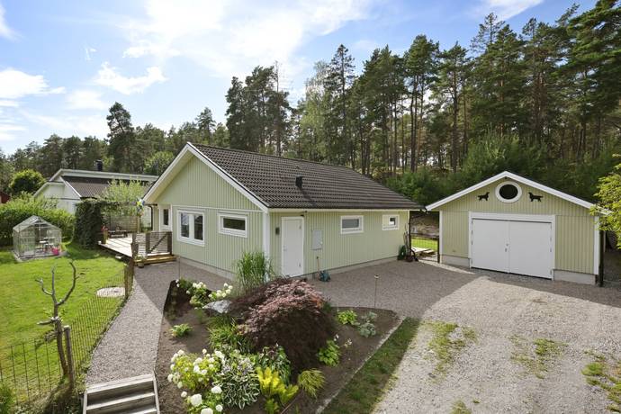 Färingsö Stenhamra, Ekerö kommun