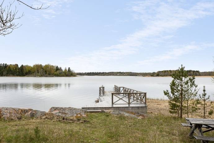 4 rum Vinterbonat fritidshus på Ornöviken 6 Ornöviken/ Björnäs Östhammars kommun - bild 6
